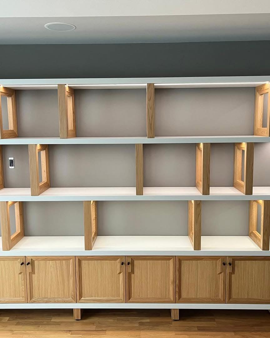 Shelving unit spraying